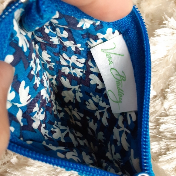 Vera Bradley coin purse - Picture 3 of 7